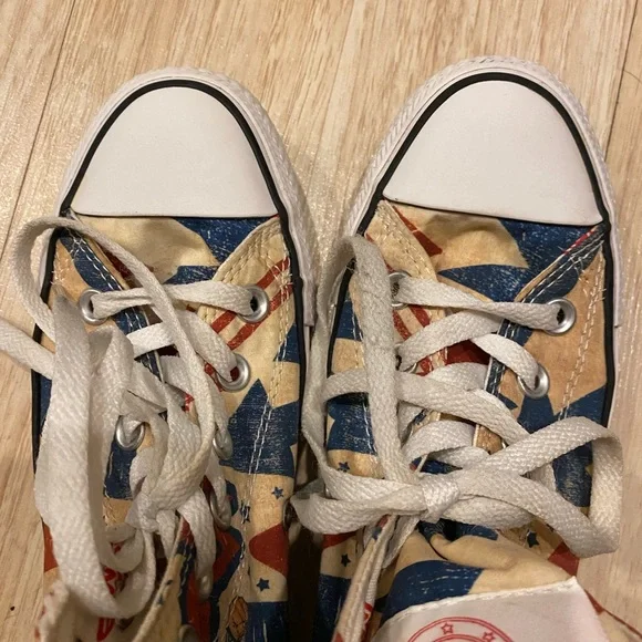 Converse Allstar Chuck Taylor unisex high top “Wonder Woman” sneakers - Picture 15 of 16